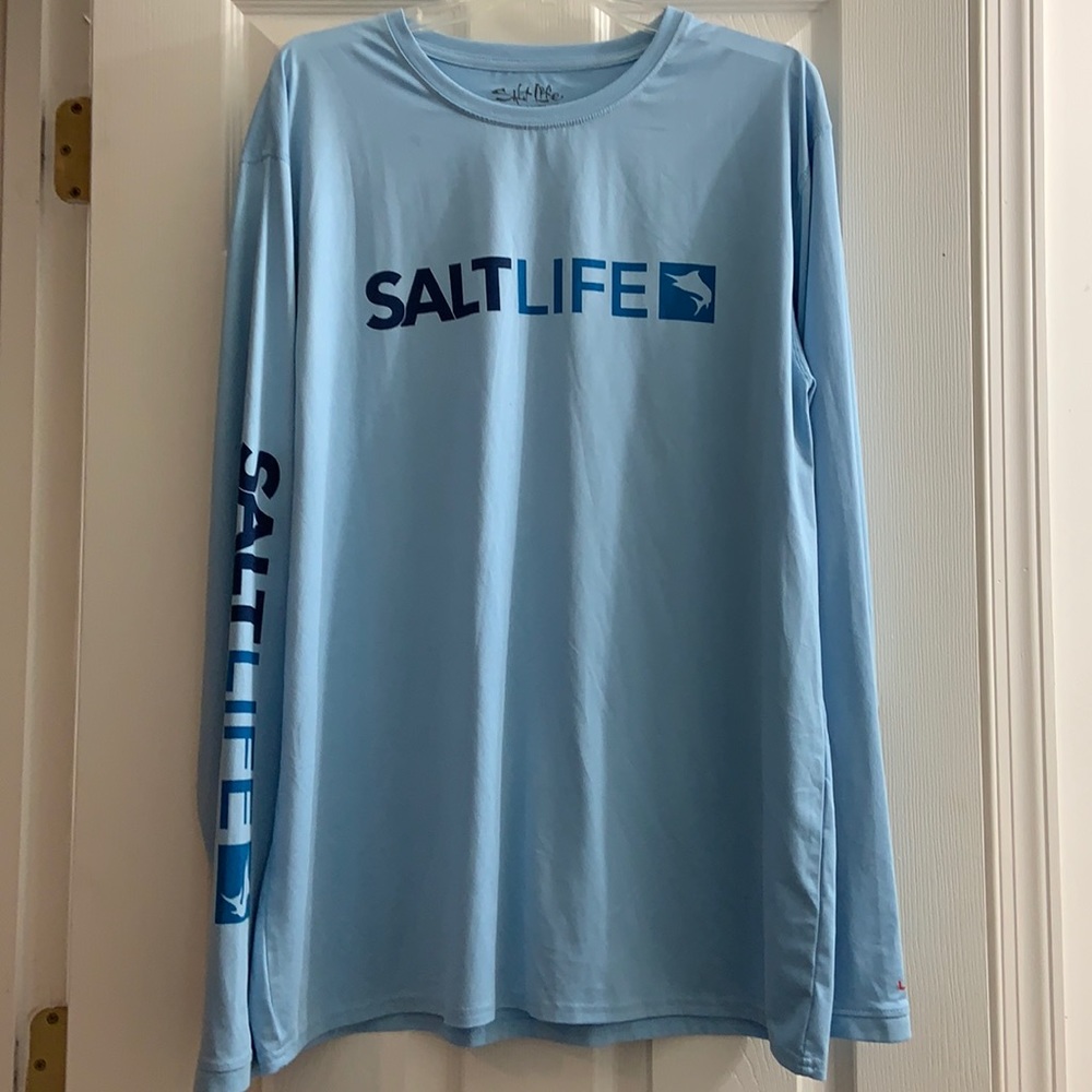 Excellent condition salt life long sleeve